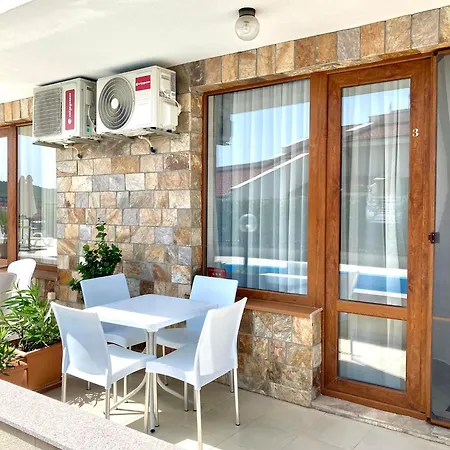 Apartamento In Apolon