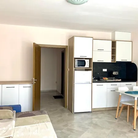 Apartamento In Apolon